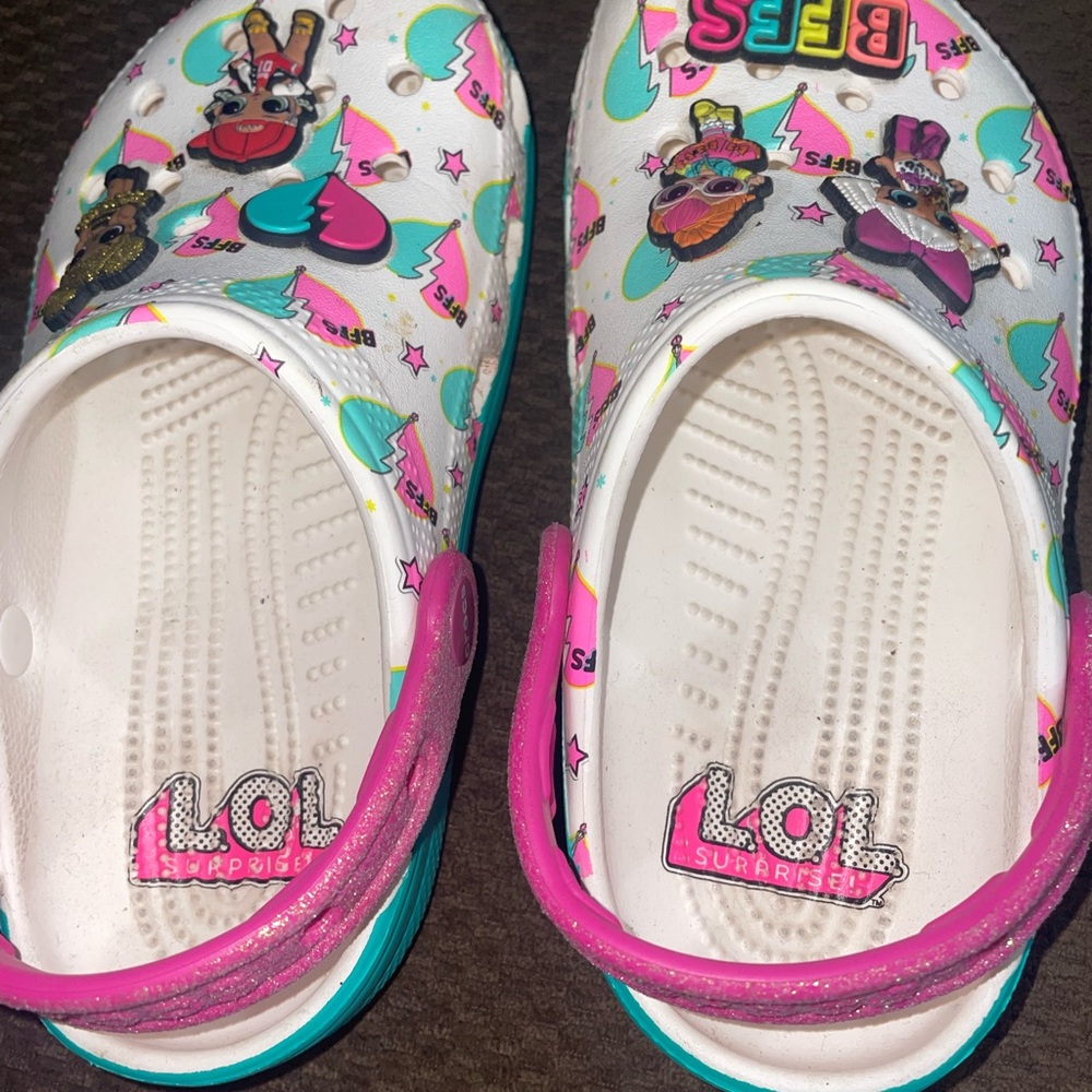 Super cute LOL crocs - Picture 4 of 5